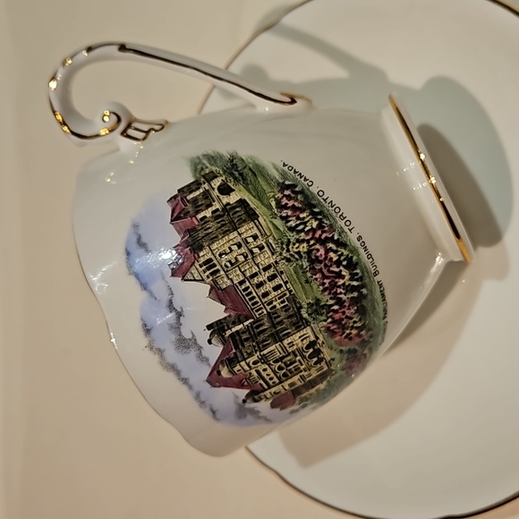 Royal Grafton tea cup and sauce - Picture 6 of 8